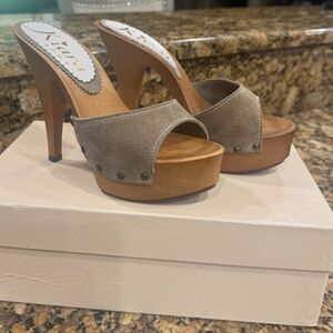 Brand new Kiara Mules